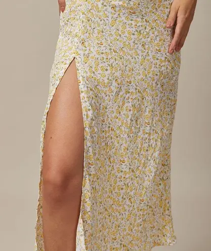 RIHOAS The Yellow Round Neck Floral Midi Dress 74 Orange Size M