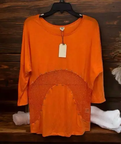 UNIQ orange mesh Inset 3/4 sleeve top T Shirt Women’s Size L Large