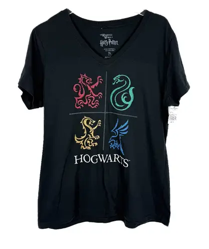 NWT Universal Studios The Wizarding World of Harry Potter Hogwarts T