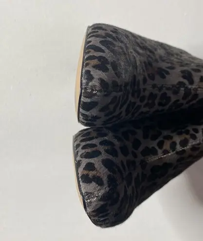 Adrienne Vittadini Nyla calf hair leopard print high heel booties size 7.5