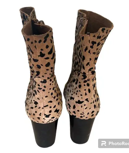 Gibson Latimer Lessonii Cheetah/Leopard Suede Block Heel Boots Size 8.5