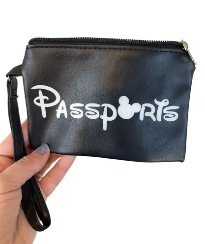 Disney Passport Holder Custom Designed New Unused Handmade Vacation Travel Black