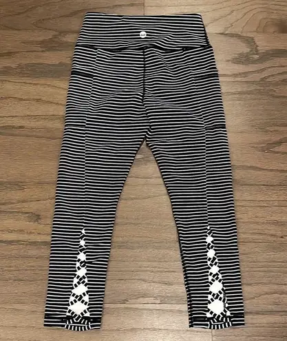 Senita Athletics Criss Cross Leggings - Size XS