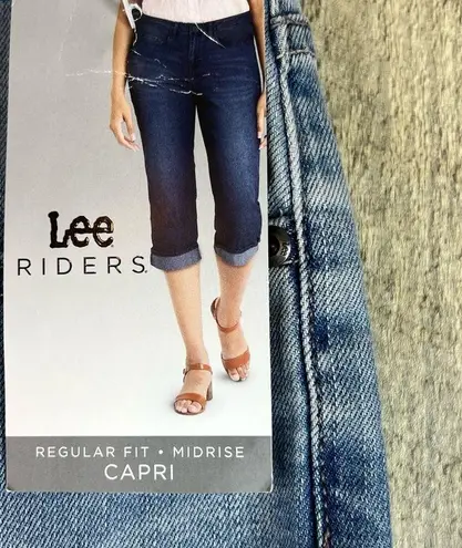 Riders By Lee Lee Riders Size 12 MidRise Capri Regular Fit Rolled Cuff Look 5 Pockets