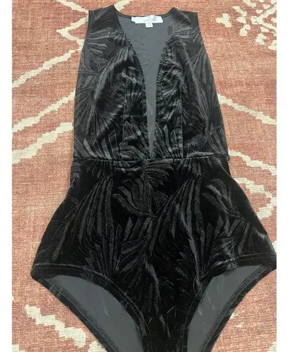 OH MY LOVE London Womens Sexy Plunge Velour Bodysuit Medium Black