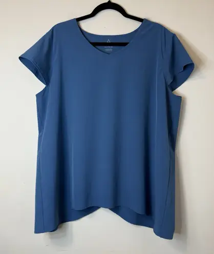 Ascend Women's Turquoise Plus Size Flowy Light Weight Tulip Back Blouse Size 2X Blue