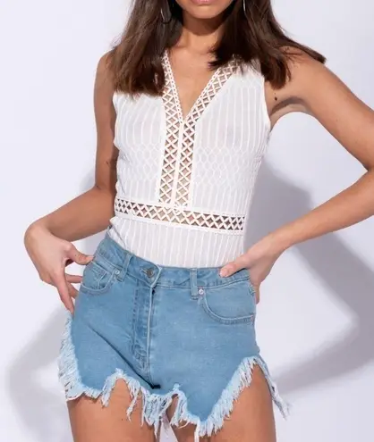 Crochet Lace Trim Mesh Back Sleeveless Bodysuit 6 NWT
