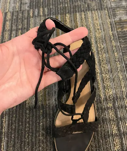 Black Lace Up Ankle Strap Block Sandal Size 9.5