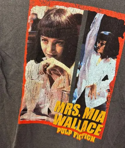 Pulp Fiction Mrs Mia Wallace Dance Date Poster Movie Tee M