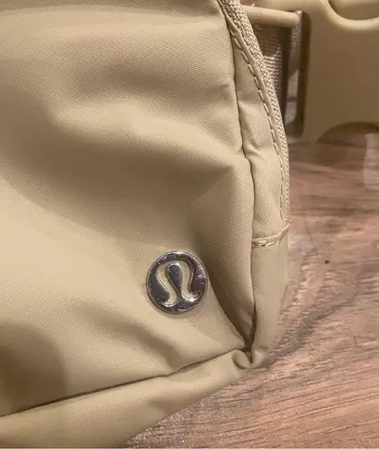 Lululemon Trench 1L Belt Bag -  Belt Bag