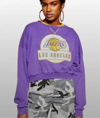 UNK NBA La Lakers Cropped Jumper Purple Womens Medium NBA Basketball Summer Sweatshirt