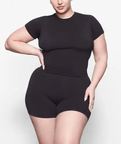 SKIMS Soft Smoothing Seamless T-Shirt Eclipse Size 3X