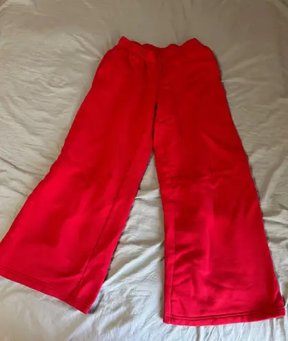 Universal Threads Universal Thread Women’s High Rise Wide Keg Sweat Pants  - Image 1