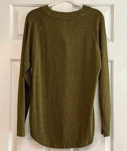 st. john's bay St. John’s Bay Henley V-neck Green Long Sleeve Top Large