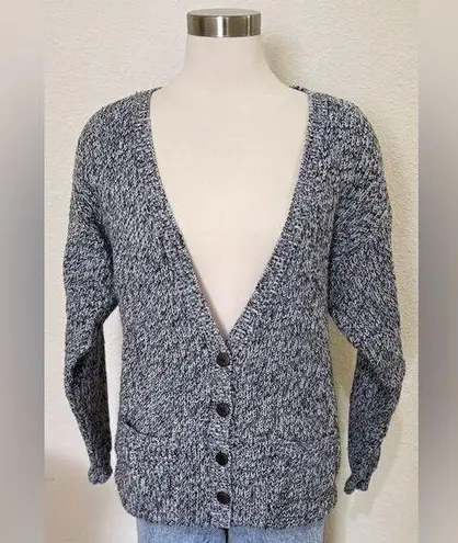 Vintage Marled Knit Button