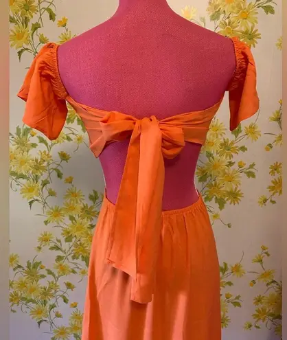 backless tiered maxi beach dress in fuchsia size S/M