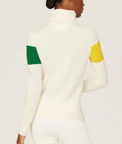 Perfect Moment Ski Merino Wool Turtleneck Long Sleeve Sweater II in Cream Size L