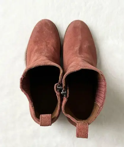 Frye NEW  Alton Leather Chelsea Boots Rosewood Suede Size 7.5