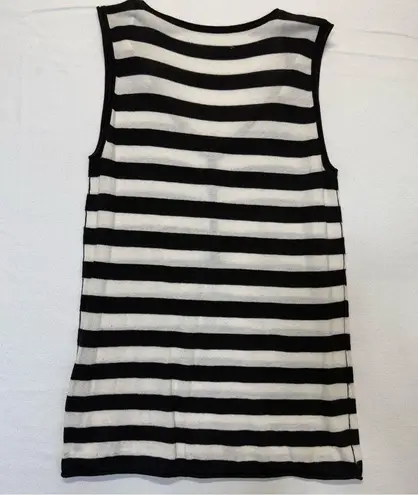Striped Knit Sweater Tank Top Women’s Size Medium black white stripes V