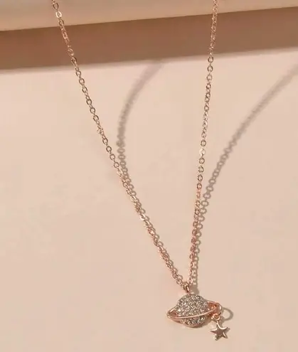 Planet and star necklace