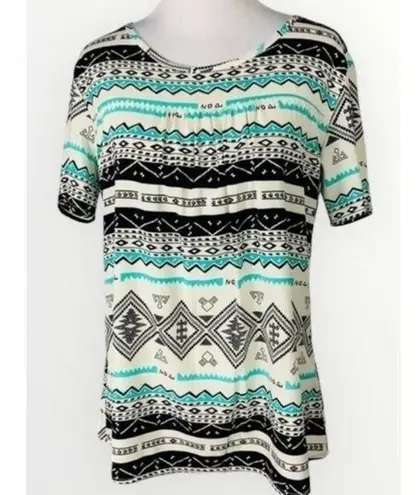 🌸3/$15🌸 Francesca’s Black & Teal Aztec Short Sleeve Casual Career Blouse Small Green