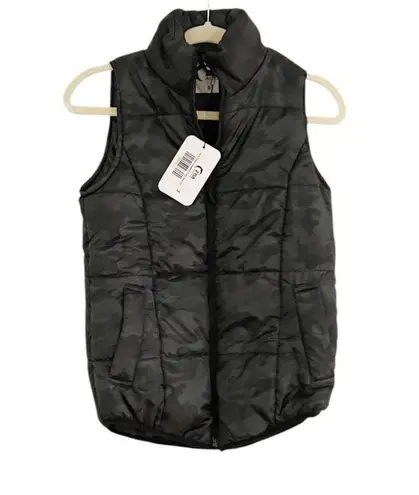 Zyia active gray camo sawatch puffy vest Size Small NEW with tags Black