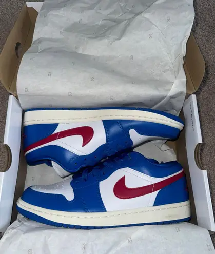 Jordan 1 Low Sport Blue Gym Red