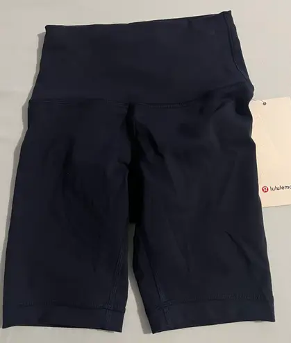 Lululemon Wunder Train Short HR 8”