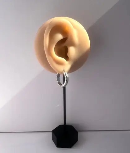 Polished Metal Texture Silver Hoop Earrings for Women