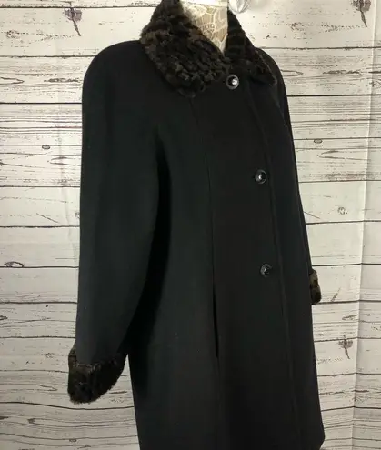 JAD Vintage wool coat with Cheetah fur collar and cuffs. Size 8