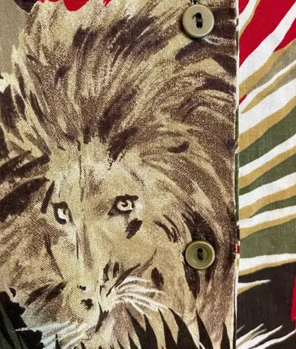 Vintage Women’s Large Lion Jungle print button up collared shirt