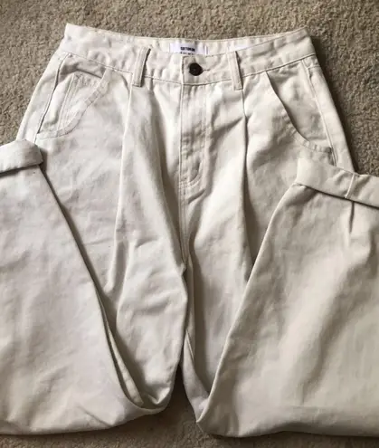 Cotton On cream mom jean