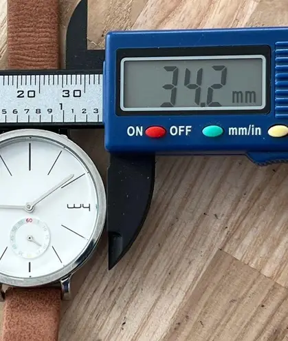 WY Modern Ladies Watch Large Round White Dial Genuine Leather Strap