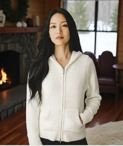 new Charlotte Tarantola π Fluffy Zipper Hoodie π Faux Sherpa π Winter White Size L