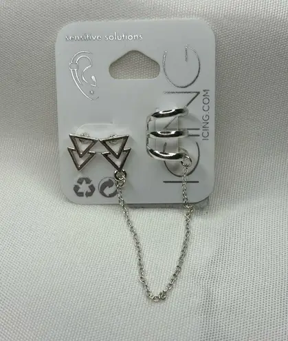 Icing Triangle Ear Connector Earrings Silver