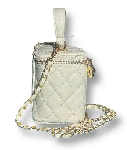 Valentino Orlandi White Quilted Vanity Bag NWT Top Handle Crossbody Chain Strap