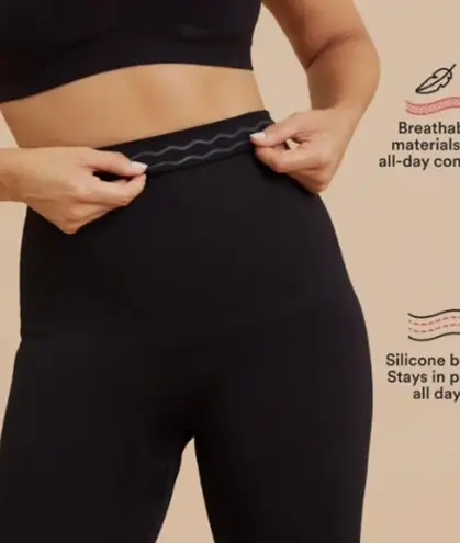 Empetua (L) Black High Waisted Shaping Leggings Shapewear from Shapermint Size L