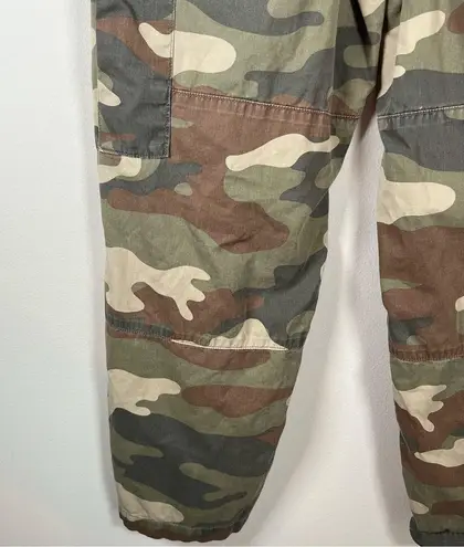 American Eagle Baggy Cargo Pants Camo Tapered Button Fly Pockets Size 12