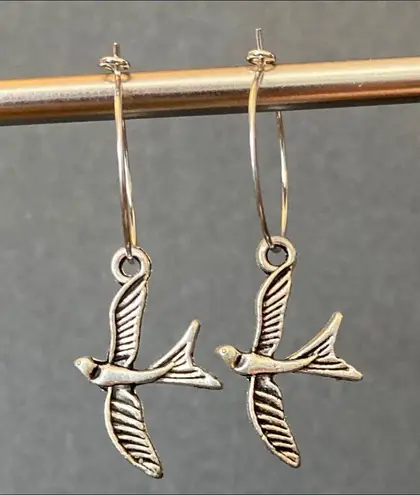 Flying Swallow Earrings Silver