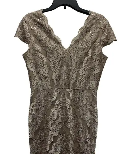 Alex Evenings Women's Sz 8 Long Lace Cap Sleeve Gown Evening Dress