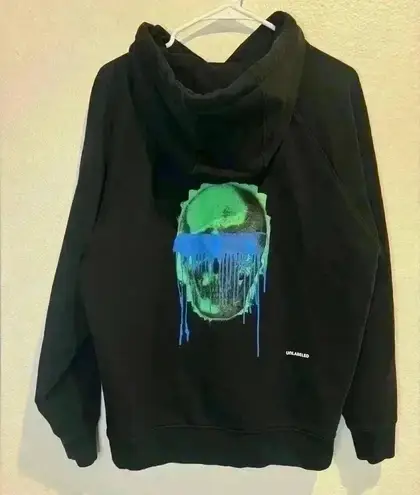 Unlabeled Skull Drip Graphic Chunky Hoodie in Black Size L Size L