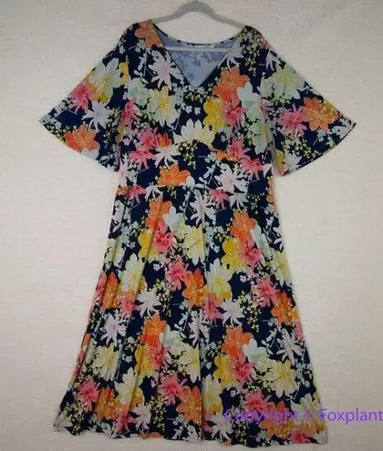 Leota Women's Short Sleeve Zoe Dress in Ginkgo Multi, size 2X