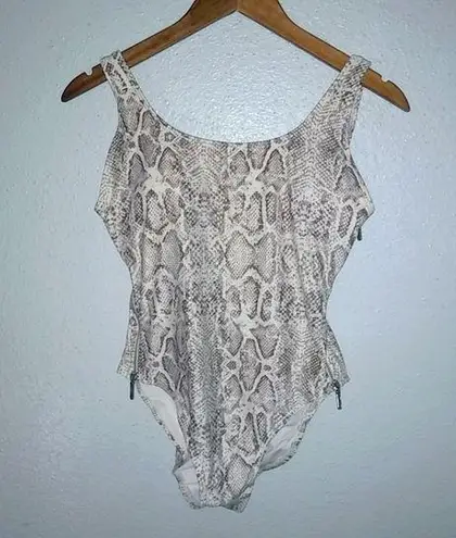 Carmen Marc Valvo 10 Snake Zip Sides One Piece Swim Suit in White