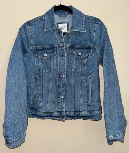 Abercrombie & Fitch A&F Fall Vintage Jean Jacket