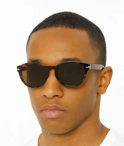 Giorgio Armani Sunglasses Tortoiseshell Brown Lenses Unisex Vintage Retro