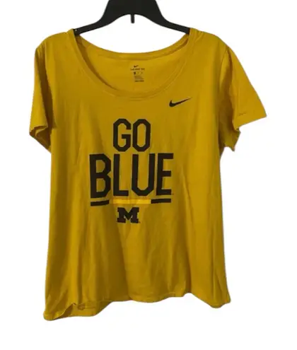 Nike Michigan‎ women’s wolverines t-shirt xxl preowned thumbnail 1
