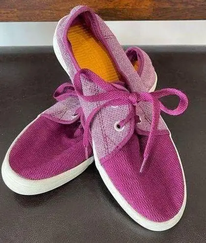 Converse  All Stars removable insoles shoes in a size women’s 9 men’s 7.5 - Image 1