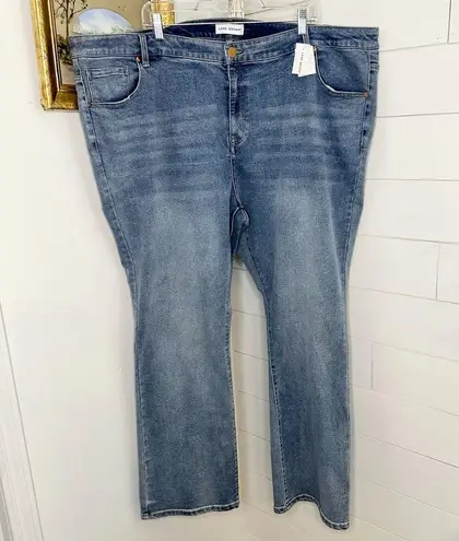 Lane Bryant  Straight Fit High Rise Boot Cut Jean NWT Curvy Light Wash Size 28