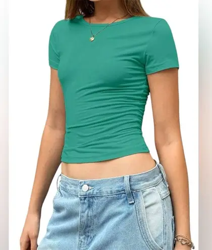 Boutique Green Short Sleeve Crop Fitted T-Shirt