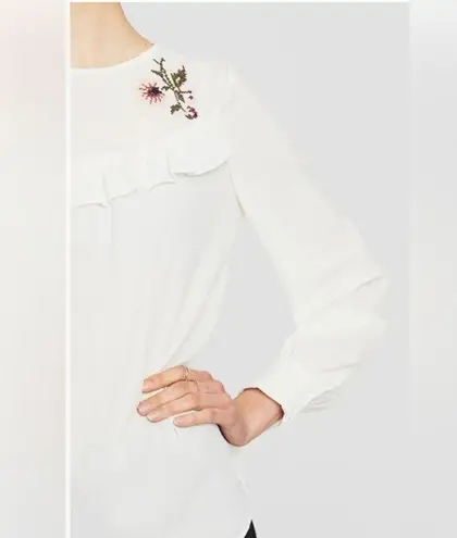 VERO MODA Women’s Mira Frill top W. Embroidery